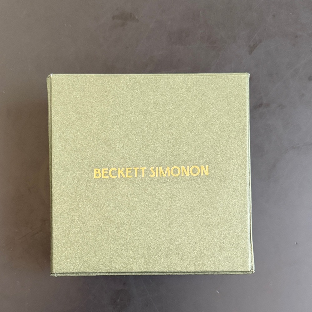 Beckett Simonon Iris Pebbled Leather Belt - Picture 3 of 12